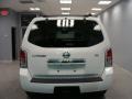 Avalanche White - Pathfinder SE 4x4 Photo No. 6