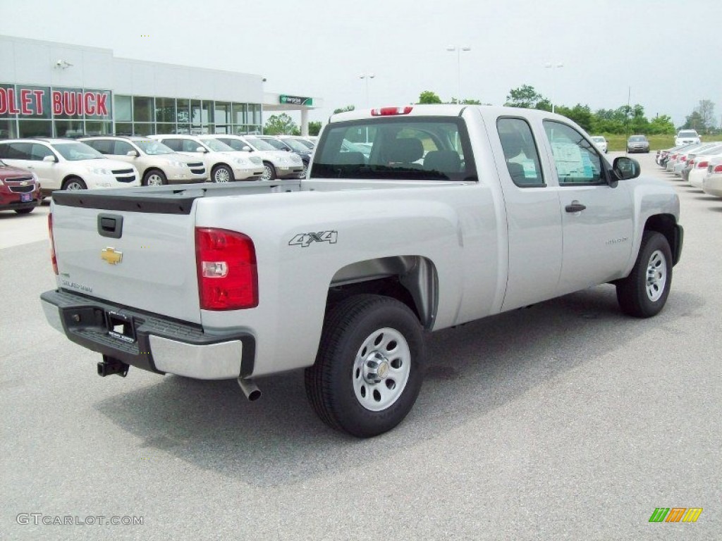 2011 Silverado 1500 Extended Cab 4x4 - Sheer Silver Metallic / Dark Titanium photo #11