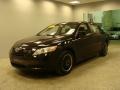 Black - Camry LE Photo No. 4