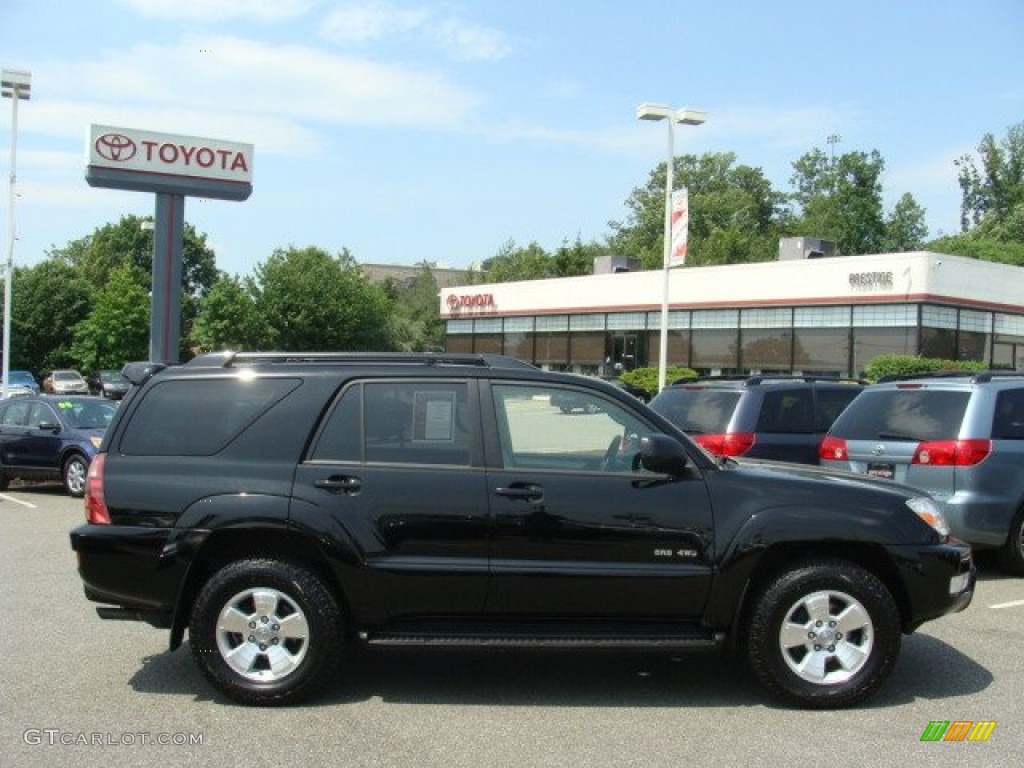 2004 4Runner SR5 4x4 - Black / Stone photo #1
