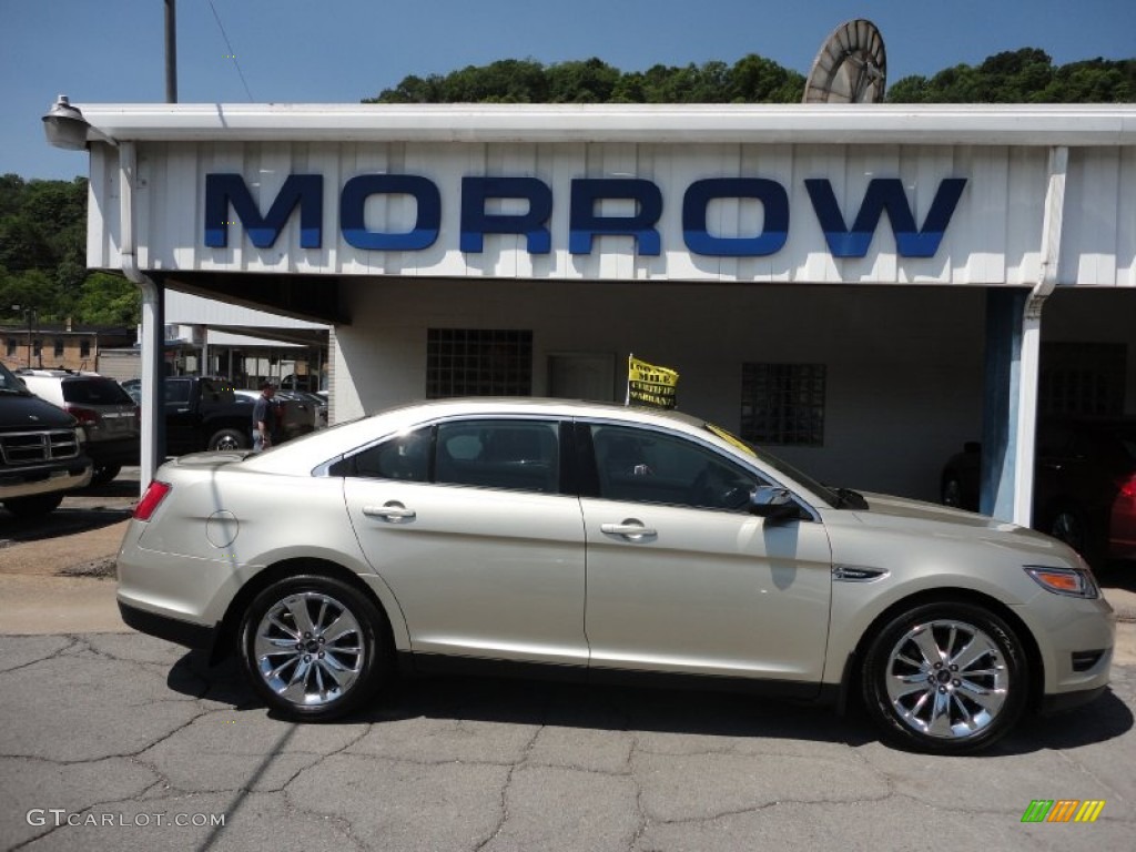2010 Taurus Limited AWD - Gold Leaf Metallic / Light Stone photo #1