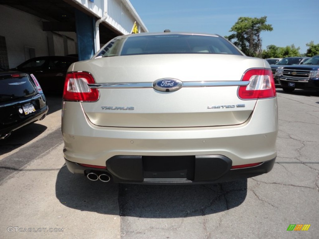 2010 Taurus Limited AWD - Gold Leaf Metallic / Light Stone photo #7