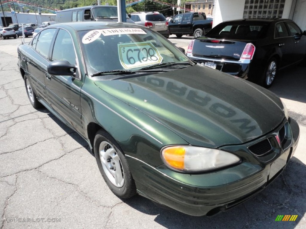 2000 Grand Am SE Sedan - Spruce Green Metallic / Dark Pewter photo #2