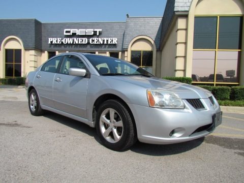 2004 Mitsubishi Galant DE Data, Info and Specs