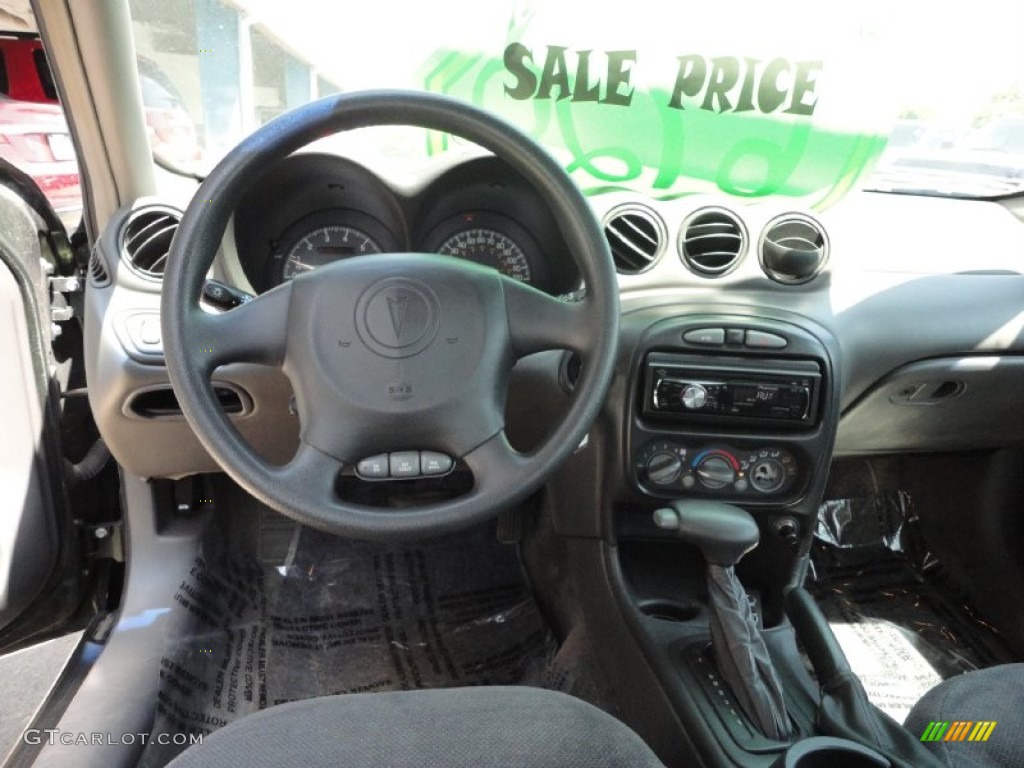 2000 Pontiac Grand Am SE Sedan Dark Pewter Dashboard Photo #50239507