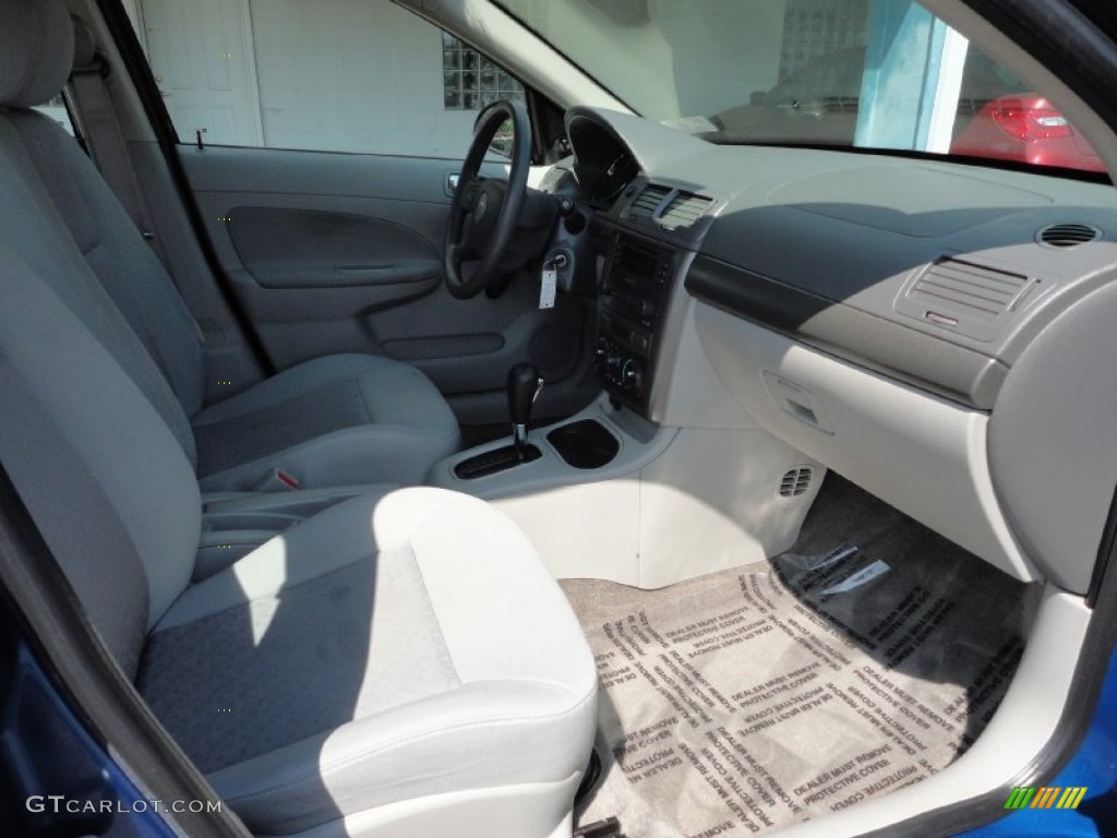 2005 Cobalt Sedan - Arrival Blue Metallic / Gray photo #21