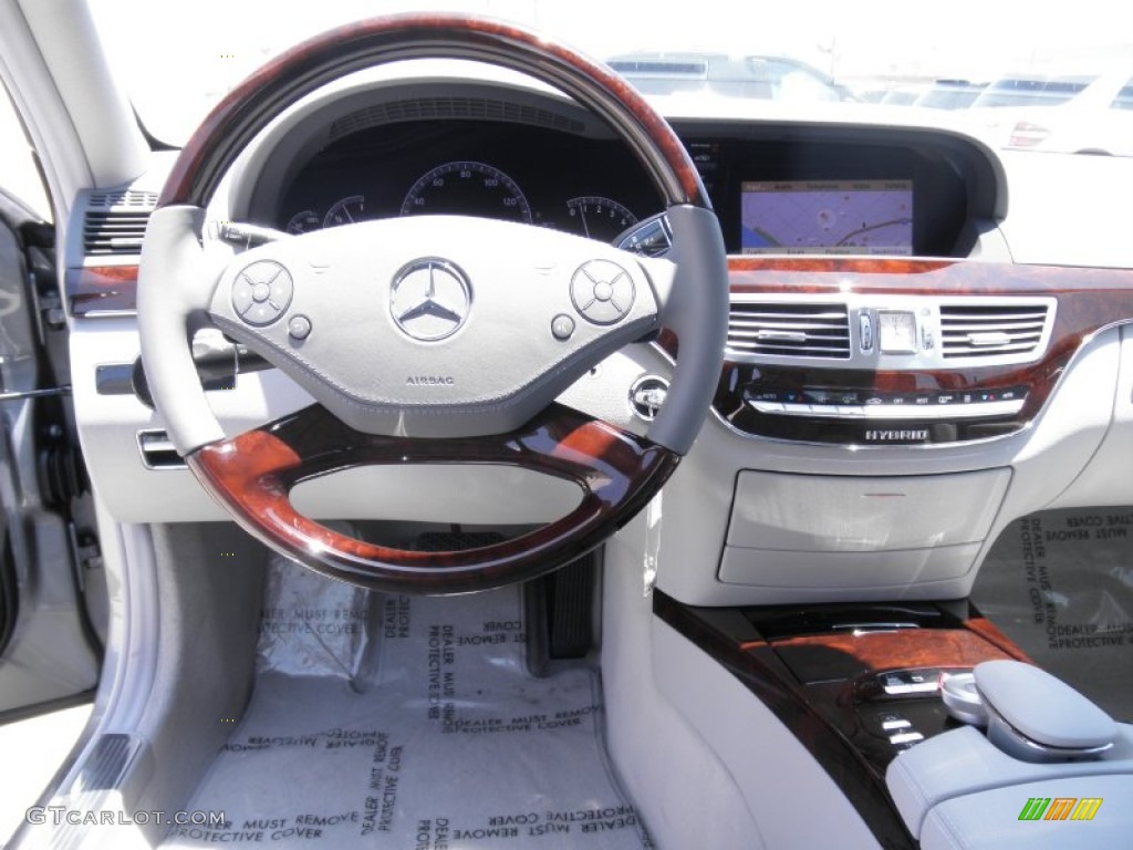 2011 Mercedes-Benz S 400 Hybrid Sedan Grey/Dark Grey Dashboard Photo #50243479