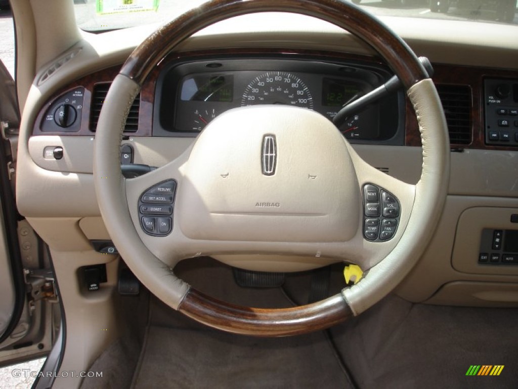 2002 Lincoln Town Car Signature Light Parchment Steering Wheel Photo #50244334