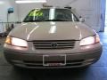 1999 Cashmere Beige Metallic Toyota Camry LE  photo #11