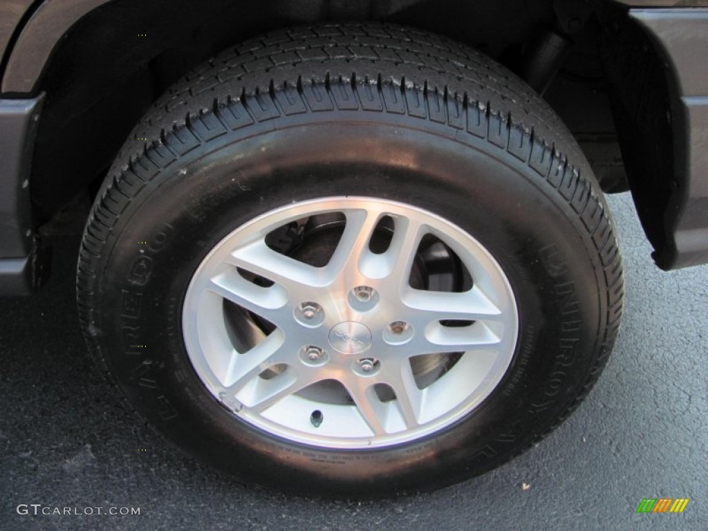 2004 Jeep Grand Cherokee Laredo Wheel Photo #50246437