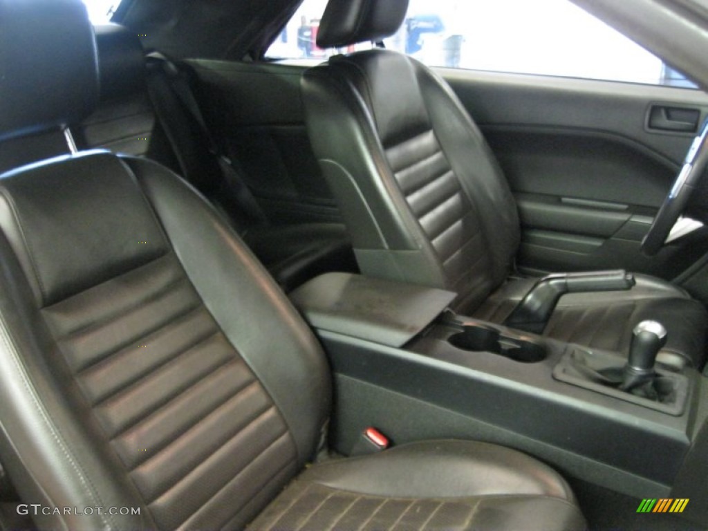 2005 Mustang GT Premium Convertible - Torch Red / Dark Charcoal photo #23