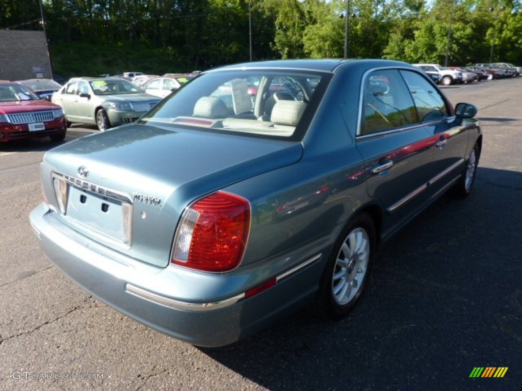 2004 XG350 L Sedan - Celadon Green Metallic / Beige photo #4