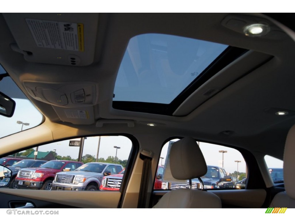 2012 Focus SEL 5-Door - Frosted Glass Metallic / Stone photo #25