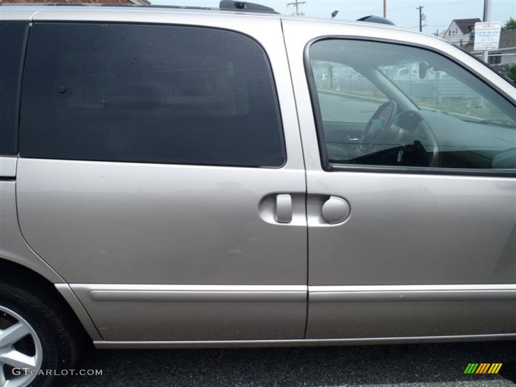 2001 Quest GLE - Natural Beige Metallic / Mocha photo #21