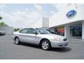 2006 Silver Frost Metallic Ford Taurus SE  photo #1