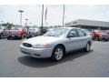 2006 Silver Frost Metallic Ford Taurus SE  photo #6