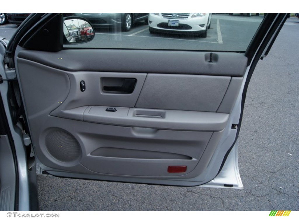 2006 Taurus SE - Silver Frost Metallic / Medium/Dark Flint Grey photo #16