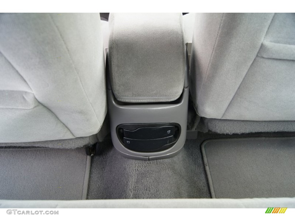 2006 Taurus SE - Silver Frost Metallic / Medium/Dark Flint Grey photo #20