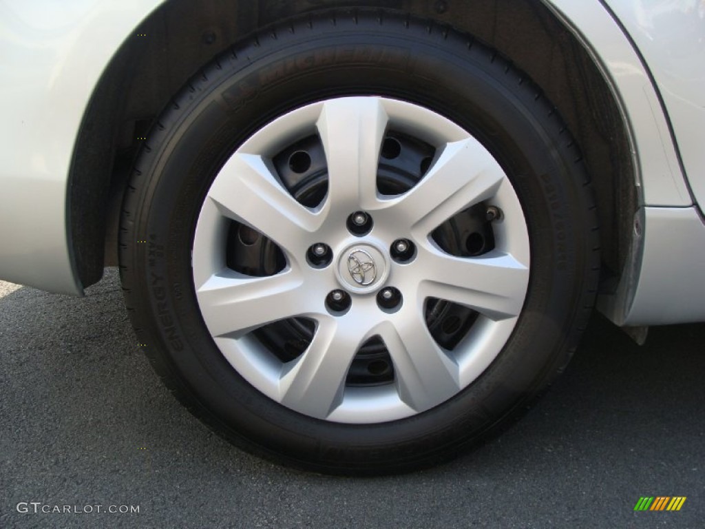 2010 Camry LE - Classic Silver Metallic / Ash Gray photo #7
