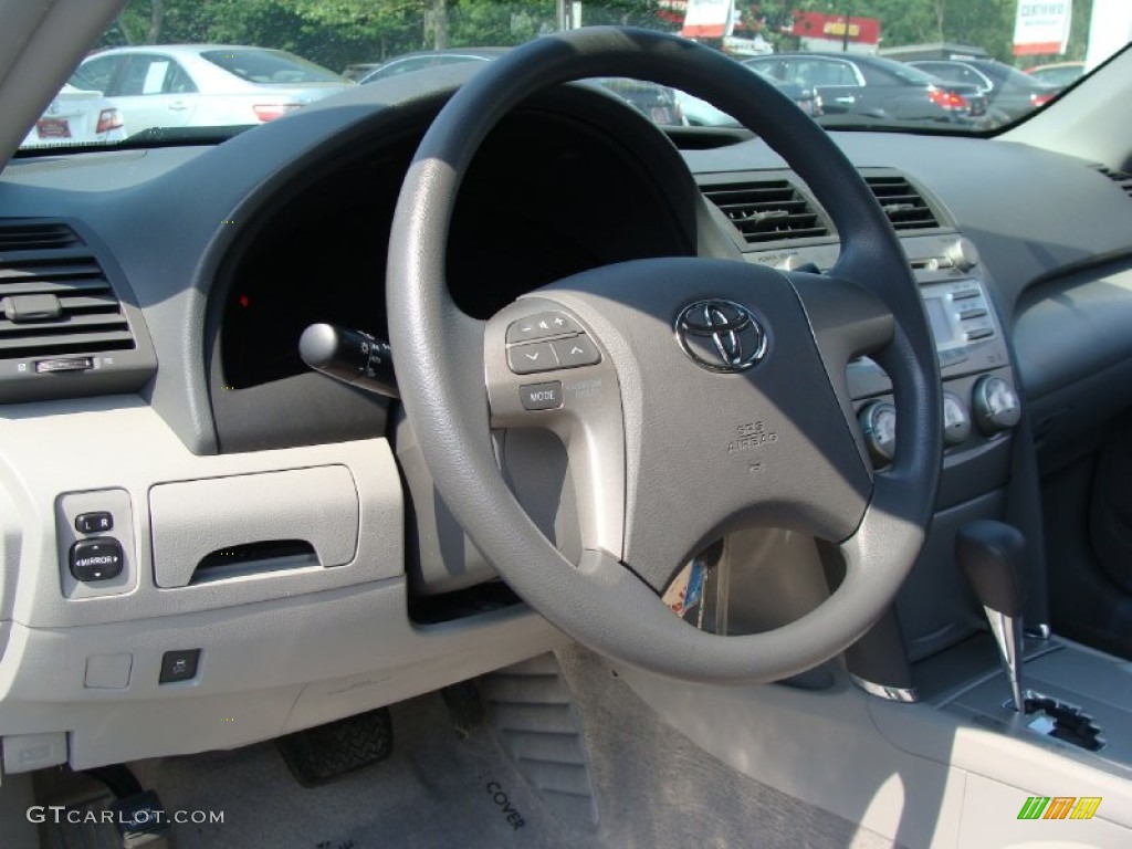 2010 Camry LE - Classic Silver Metallic / Ash Gray photo #12