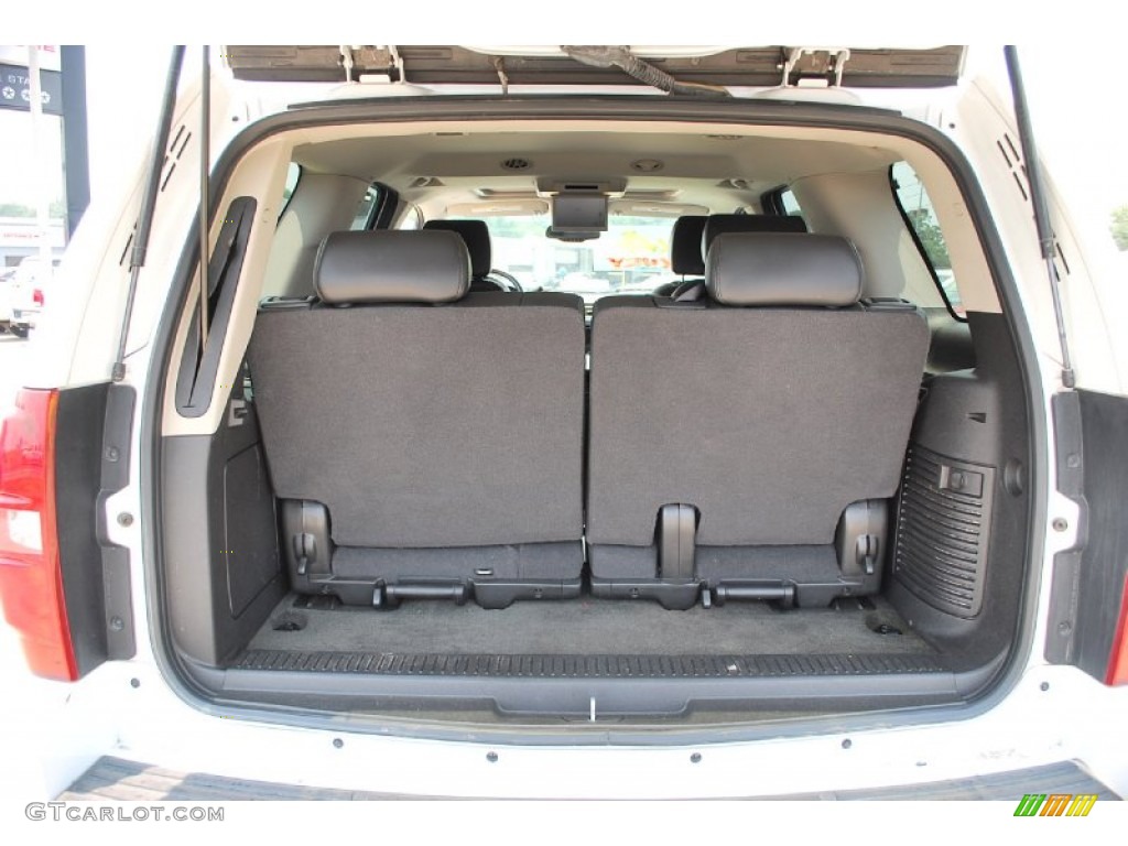 2008 Chevrolet Tahoe Z71 4x4 Trunk Photo #50256896