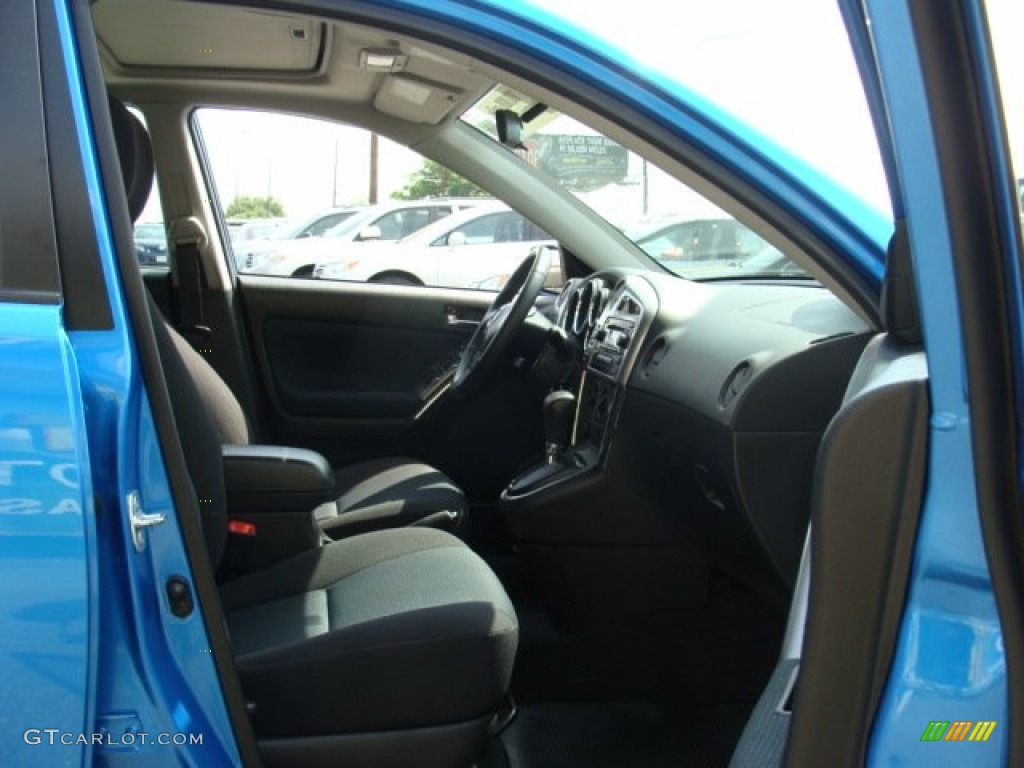 2008 Matrix XR - Speedway Blue / Dark Charcoal photo #8