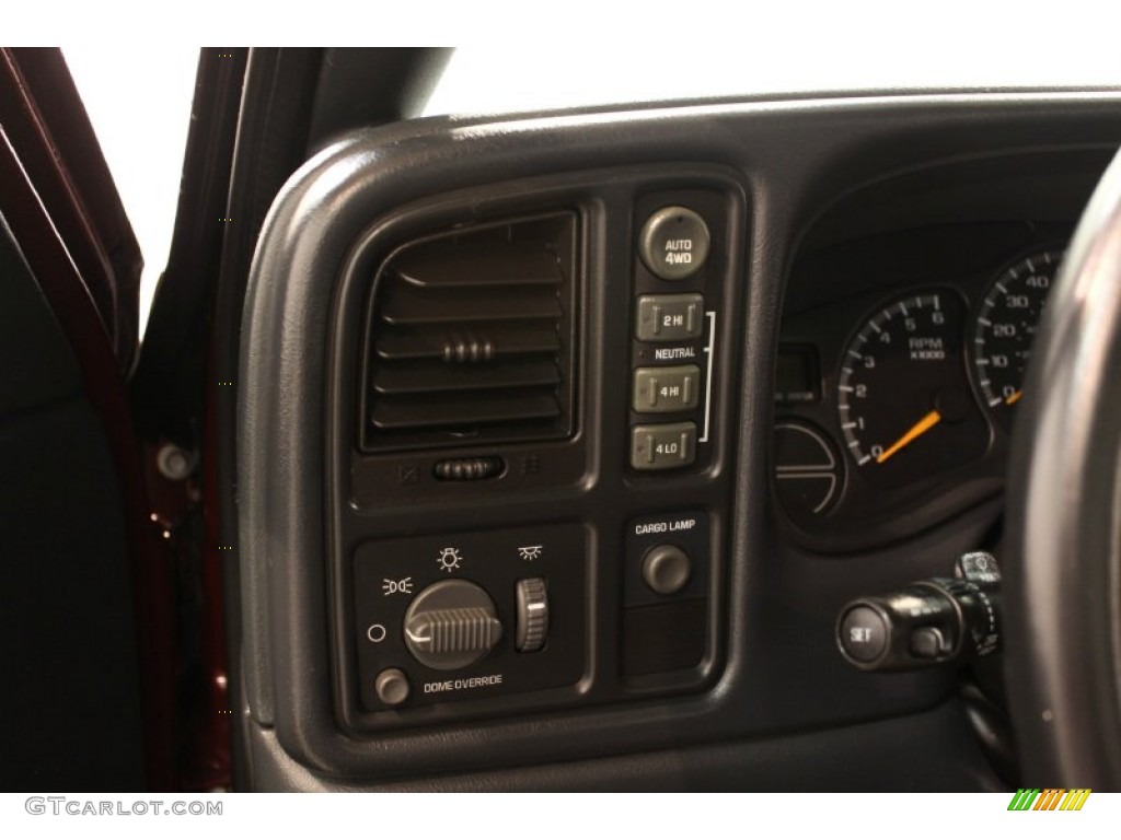 2000 Chevrolet Silverado 1500 LS Regular Cab 4x4 Controls Photo #50259449