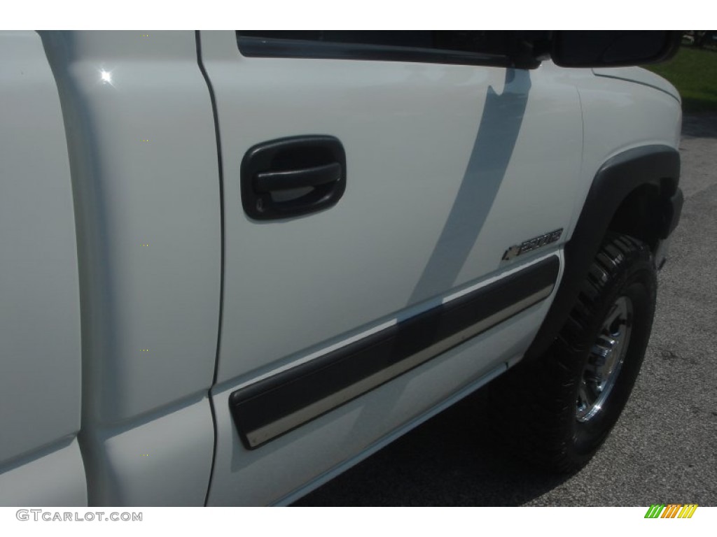 2004 Silverado 2500HD Regular Cab 4x4 - Summit White / Dark Charcoal photo #11