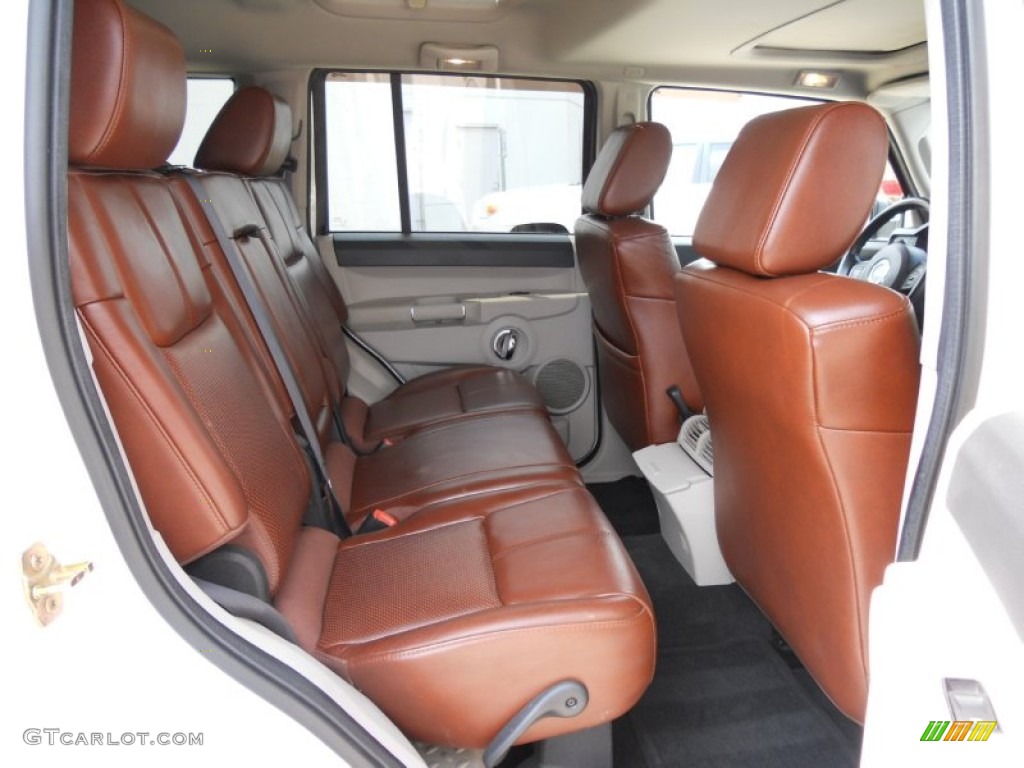 Saddle Brown Interior 2006 Jeep Commander Limited Photo #50262479