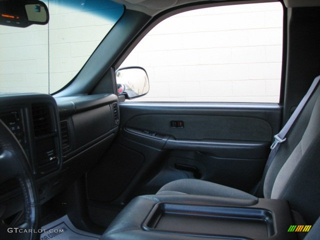 2003 Silverado 1500 LS Extended Cab - Victory Red / Dark Charcoal photo #12