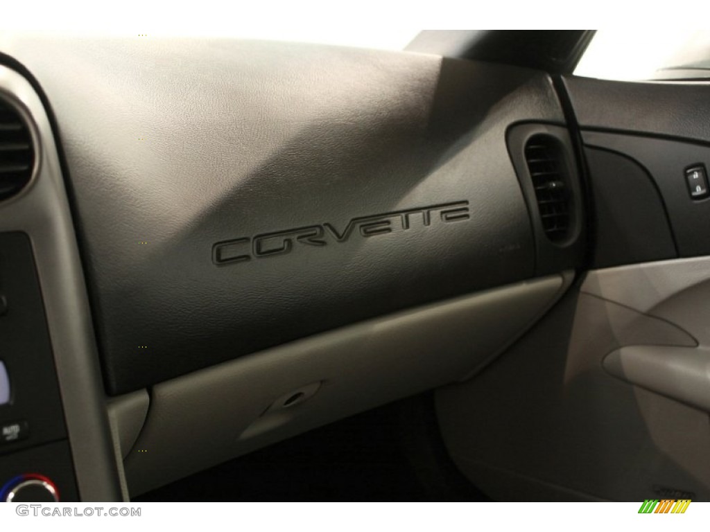 2006 Chevrolet Corvette Coupe Marks and Logos Photo #50263799