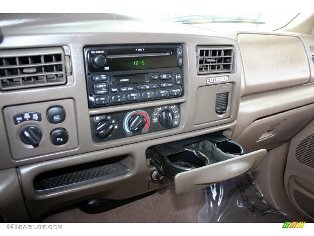 2000 Ford Excursion Limited 4x4 Controls Photo #50267231