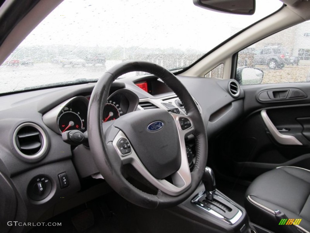 2011 Ford Fiesta SEL Sedan Charcoal Black Leather Steering Wheel Photo #50269662