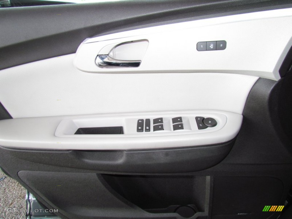2011 Chevrolet Traverse LTZ AWD Light Gray/Ebony Door Panel Photo #50271456