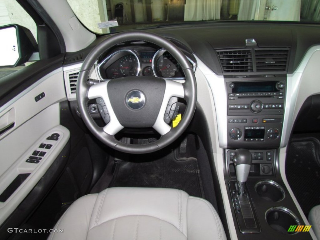 2011 Chevrolet Traverse LTZ AWD Light Gray/Ebony Dashboard Photo #50271504
