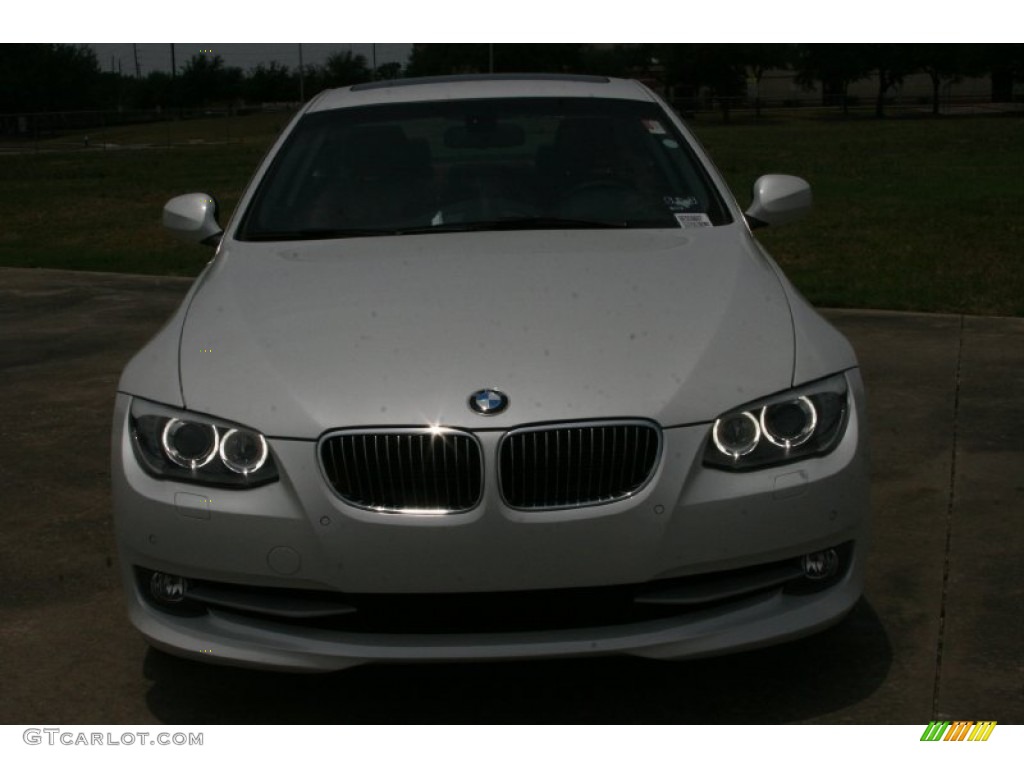 2011 3 Series 328i Coupe - Mineral White Metallic / Saddle Brown Dakota Leather photo #2