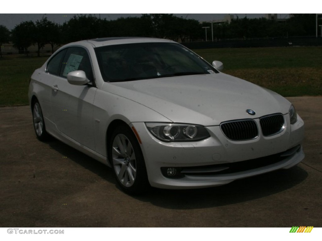 2011 3 Series 328i Coupe - Mineral White Metallic / Saddle Brown Dakota Leather photo #10