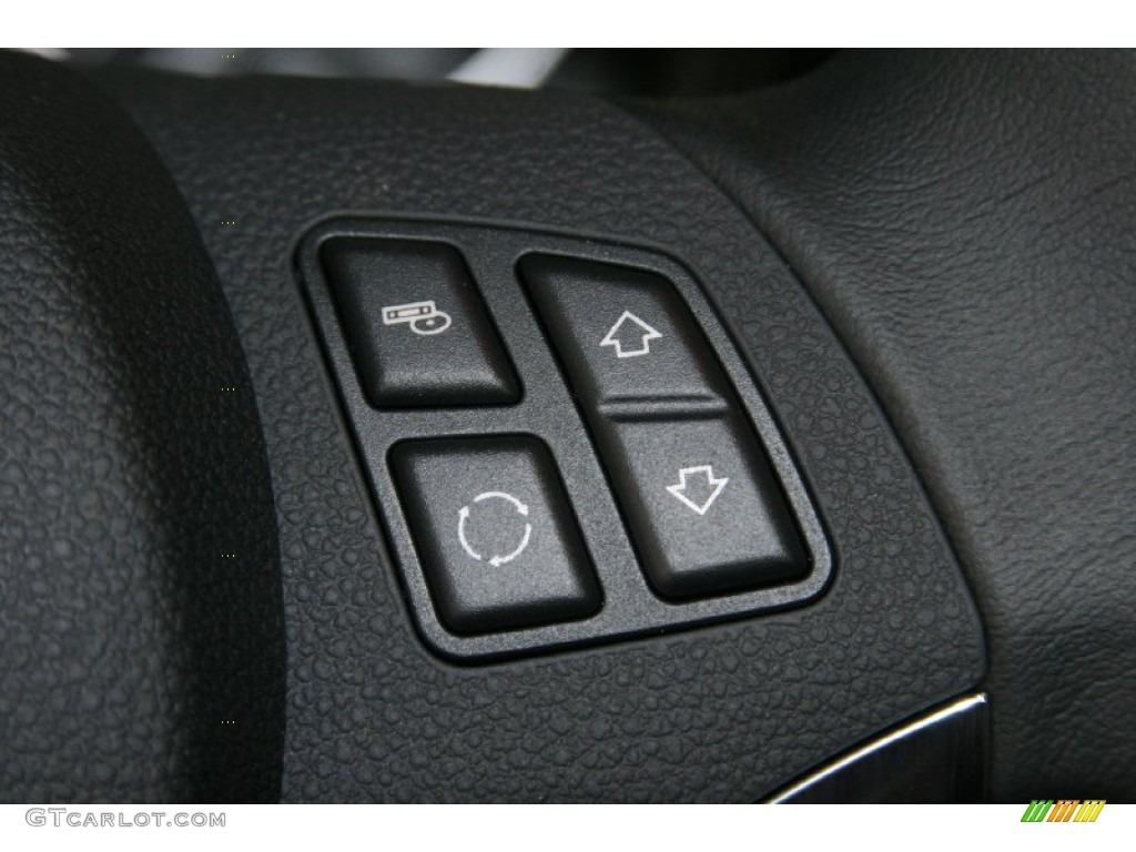 2011 3 Series 328i Coupe - Mineral White Metallic / Saddle Brown Dakota Leather photo #17