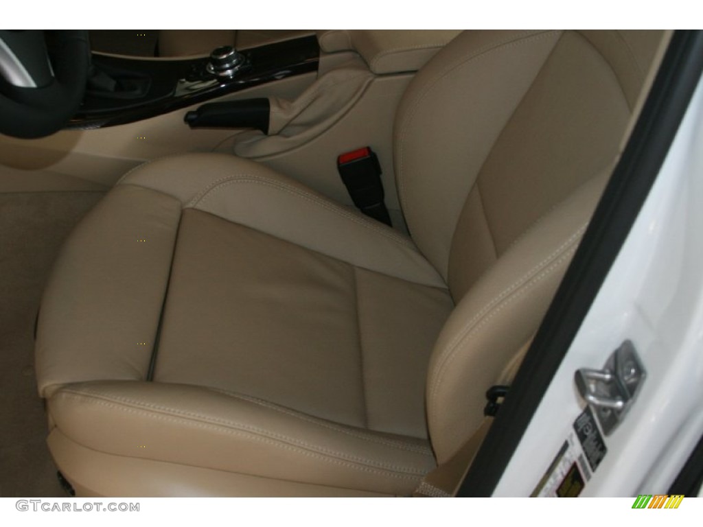 2011 3 Series 335i Sedan - Alpine White / Beige Dakota Leather photo #24