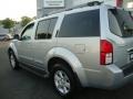 Silver Lightning - Pathfinder SE 4x4 Photo No. 5