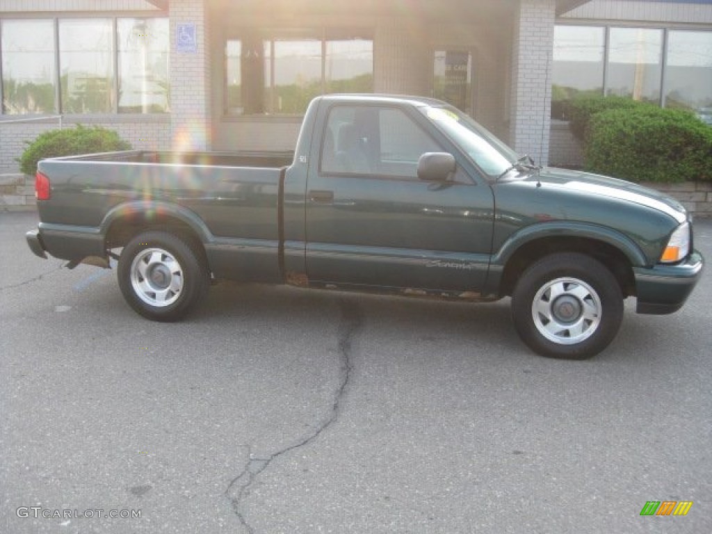 1998 Sonoma SLS Regular Cab - Emerald Green Metallic / Graphite photo #5