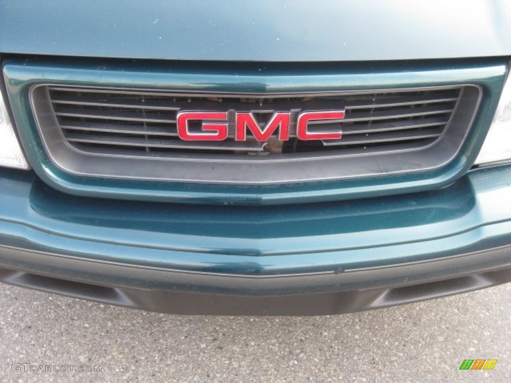 1998 Sonoma SLS Regular Cab - Emerald Green Metallic / Graphite photo #13