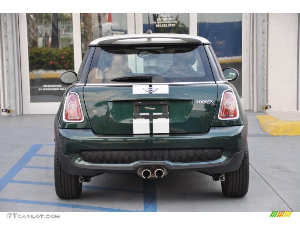 2010 Cooper S Hardtop - British Racing Green Metallic / Grey/Carbon Black photo #4