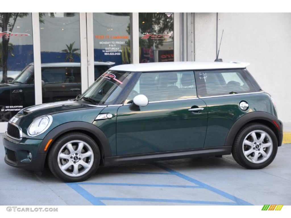 2010 Cooper S Hardtop - British Racing Green Metallic / Grey/Carbon Black photo #25