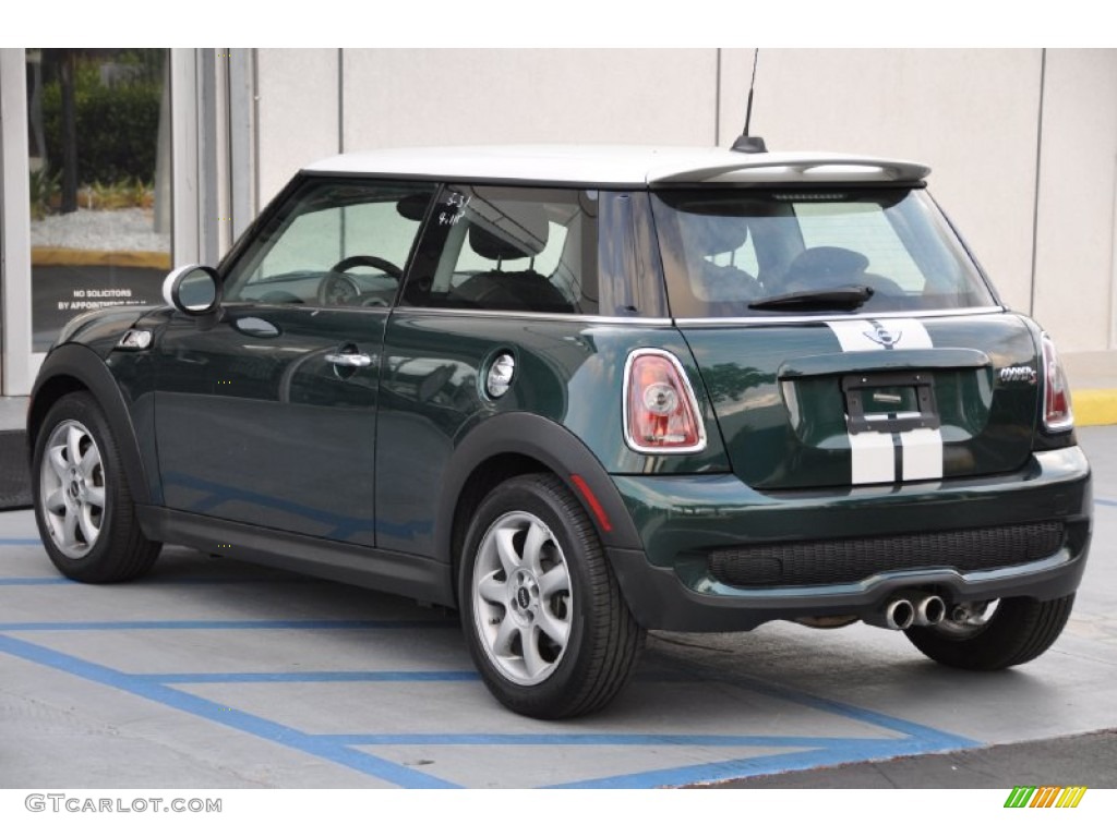 2010 Cooper S Hardtop - British Racing Green Metallic / Grey/Carbon Black photo #39