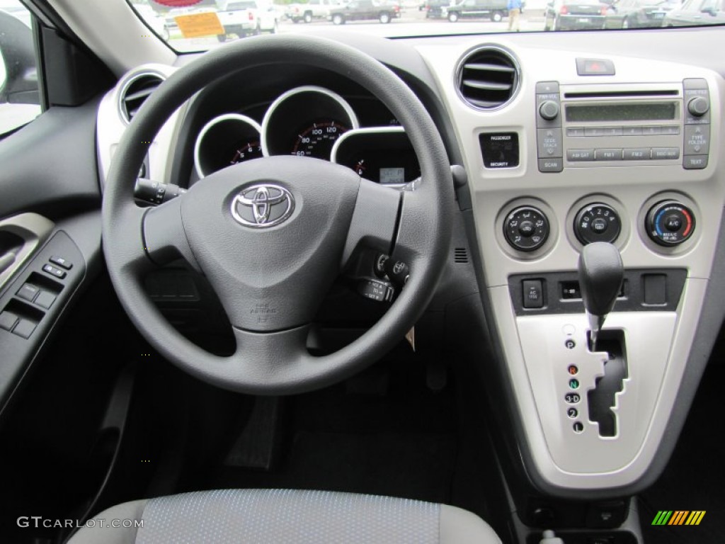 2010 Toyota Matrix S AWD Dashboard Photos