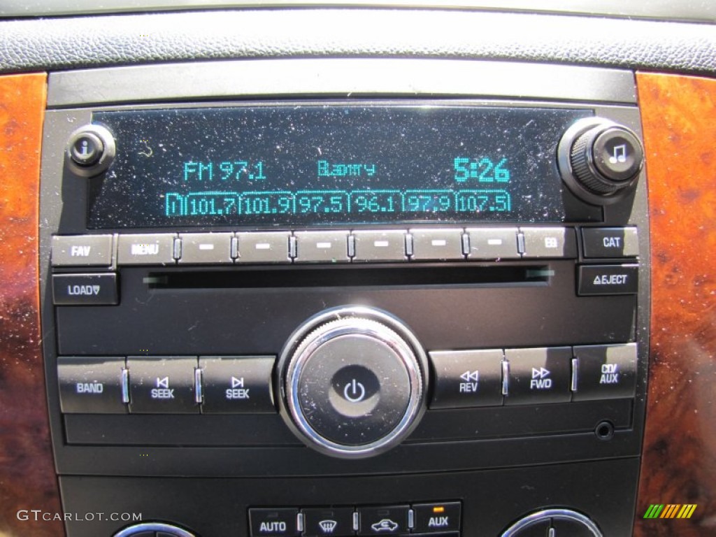 2008 Chevrolet Tahoe LT 4x4 Controls Photo #50280516