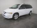 Bright White 2000 Dodge Grand Caravan SE