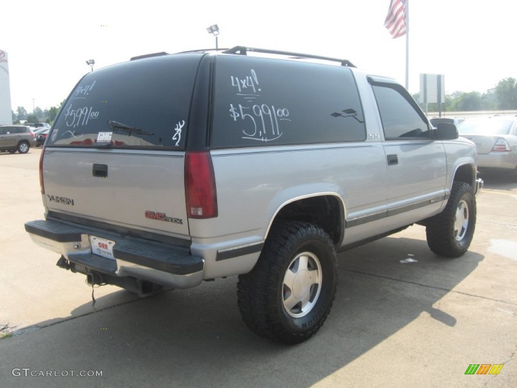 1995 Yukon 4x4 - Silver Metallic / Blue photo #7