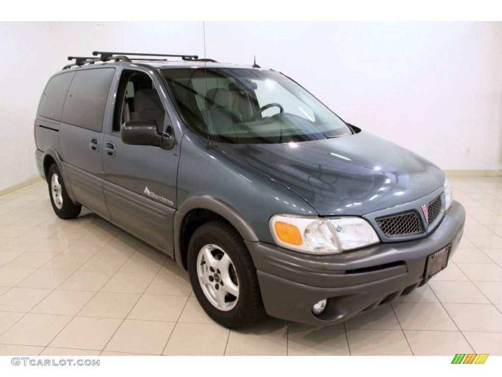 2004 Montana  - Stealth Gray Metallic / Gray photo #1